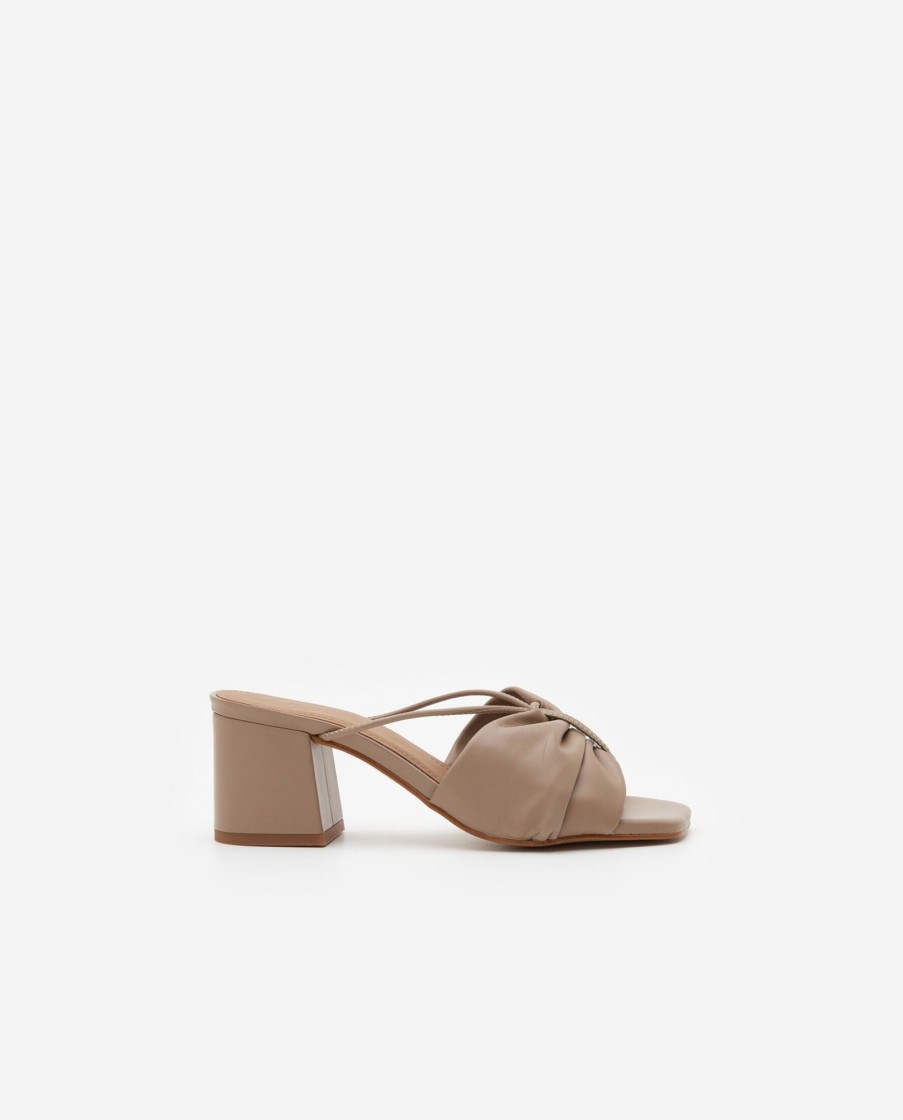 Sko Flattered | Olivia Laeder Beige