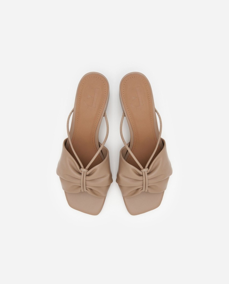 Sko Flattered | Olivia Laeder Beige